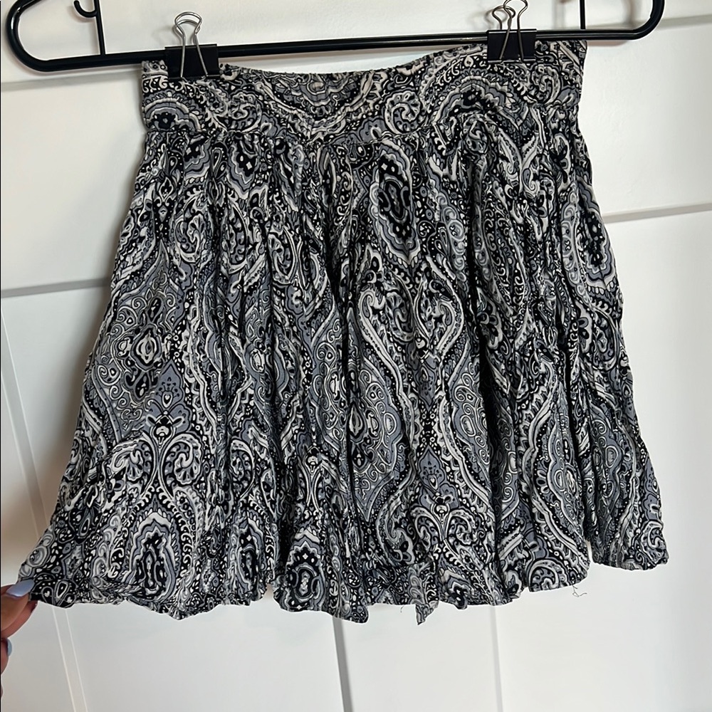 Black and White Pleated Skater Mini Skirt